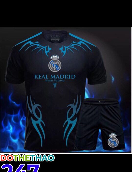 Áo bóng đá CLB Real Madrid chế màu đen mới nhất năm 2018