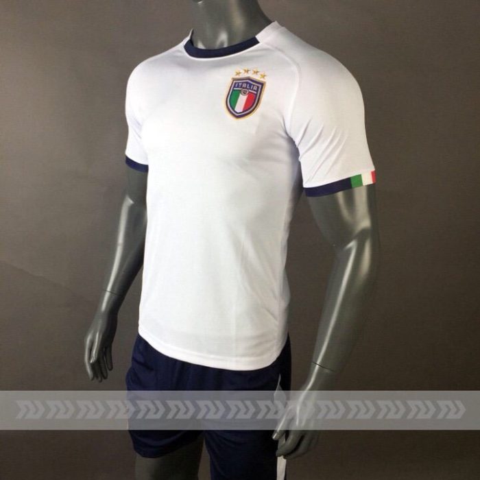 Áo bóng đá đội tuyển Italia mới nhất năm 2018