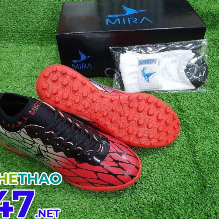 Giày bóng đá Mira màu đỏ mã MR 03