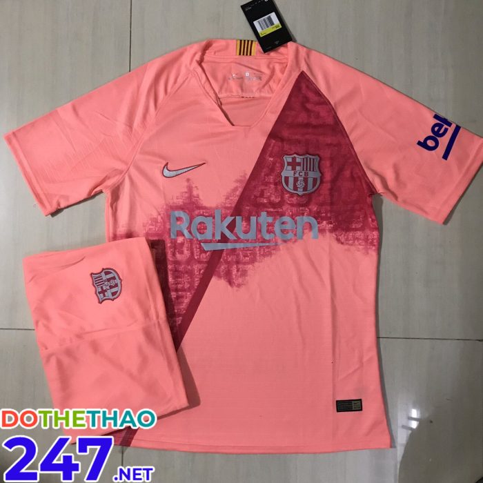 Áo bóng đá CLB Barca màu hồng mới năm 2018-2019