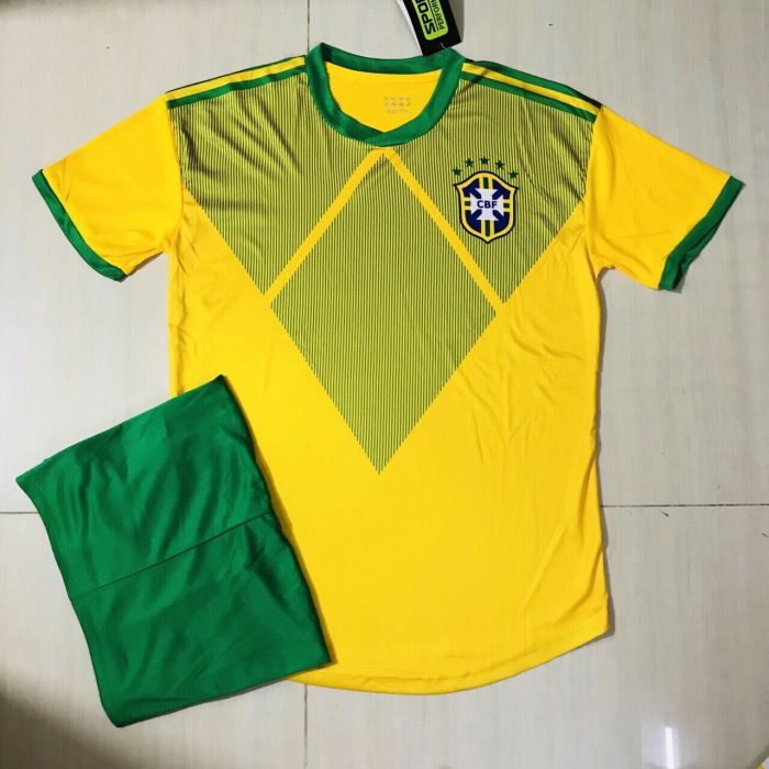 Áo bóng đá đội tuyển Brasil màu vàng mới 2019 -2020