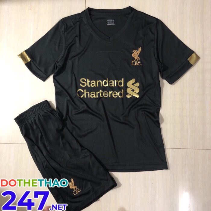Áo bóng đá CLB Liverpool màu đen mới nhất năm 2019-2020