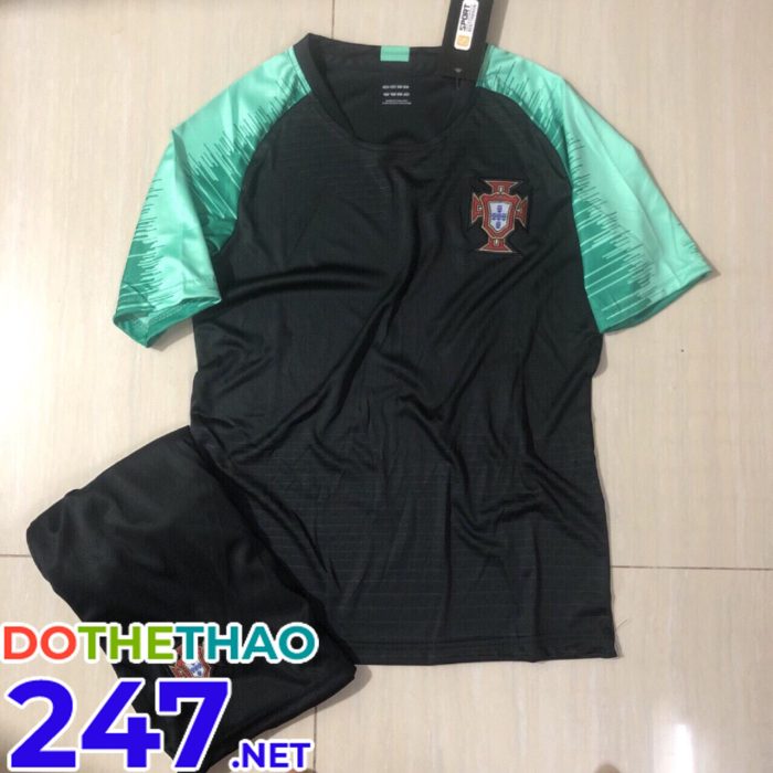 Áo bóng đá đội tuyển Bồ Đào Nha màu đen mới nhất năm 2019-2020