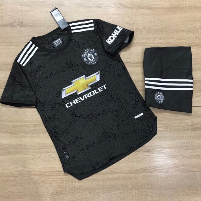 Áo bóng đá CLB Man United màu đen mới nhất mùa giải 2021