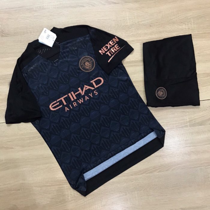 Áo bóng đá Manchester City màu đen mới nhất mùa 2021-2022