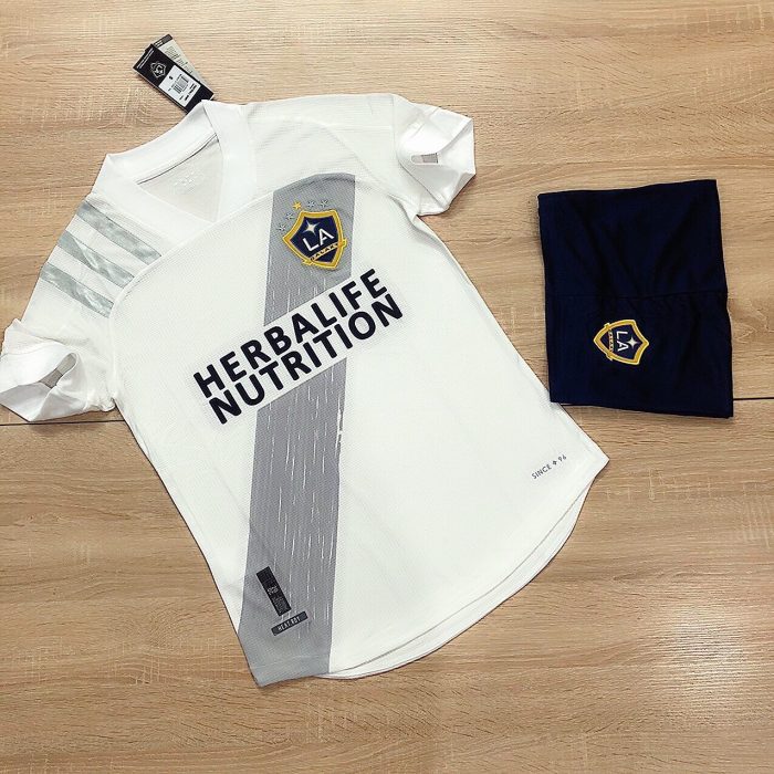 Áo bóng đá CLB LA Galaxy màu trắng nhất mùa giải 2021