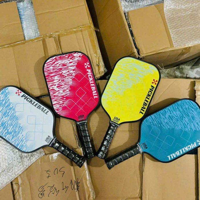 VỢT PICKLEBALL CHẤT LIỆU CARBON